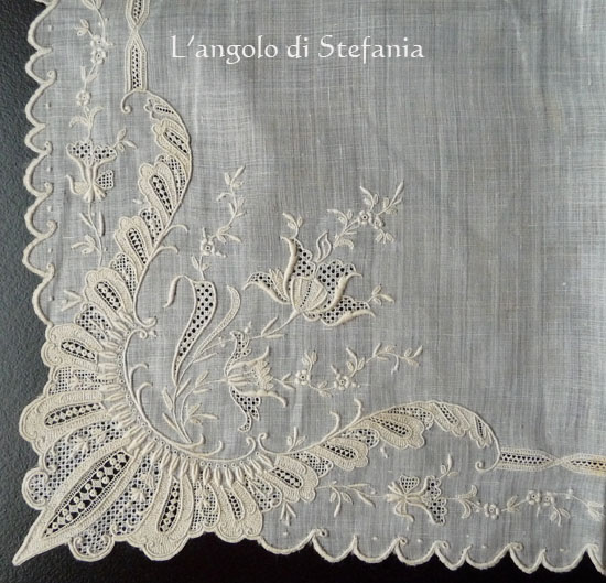 fazzoletto ricamato, embroidered handkerchief